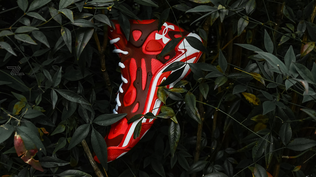 秋天，小作——Under Armour 热熔（图ZNjU4NDQzNTY=） - 产品摄影 - 站酷设计师applicant1原创素材 - 站酷ZCOOL
