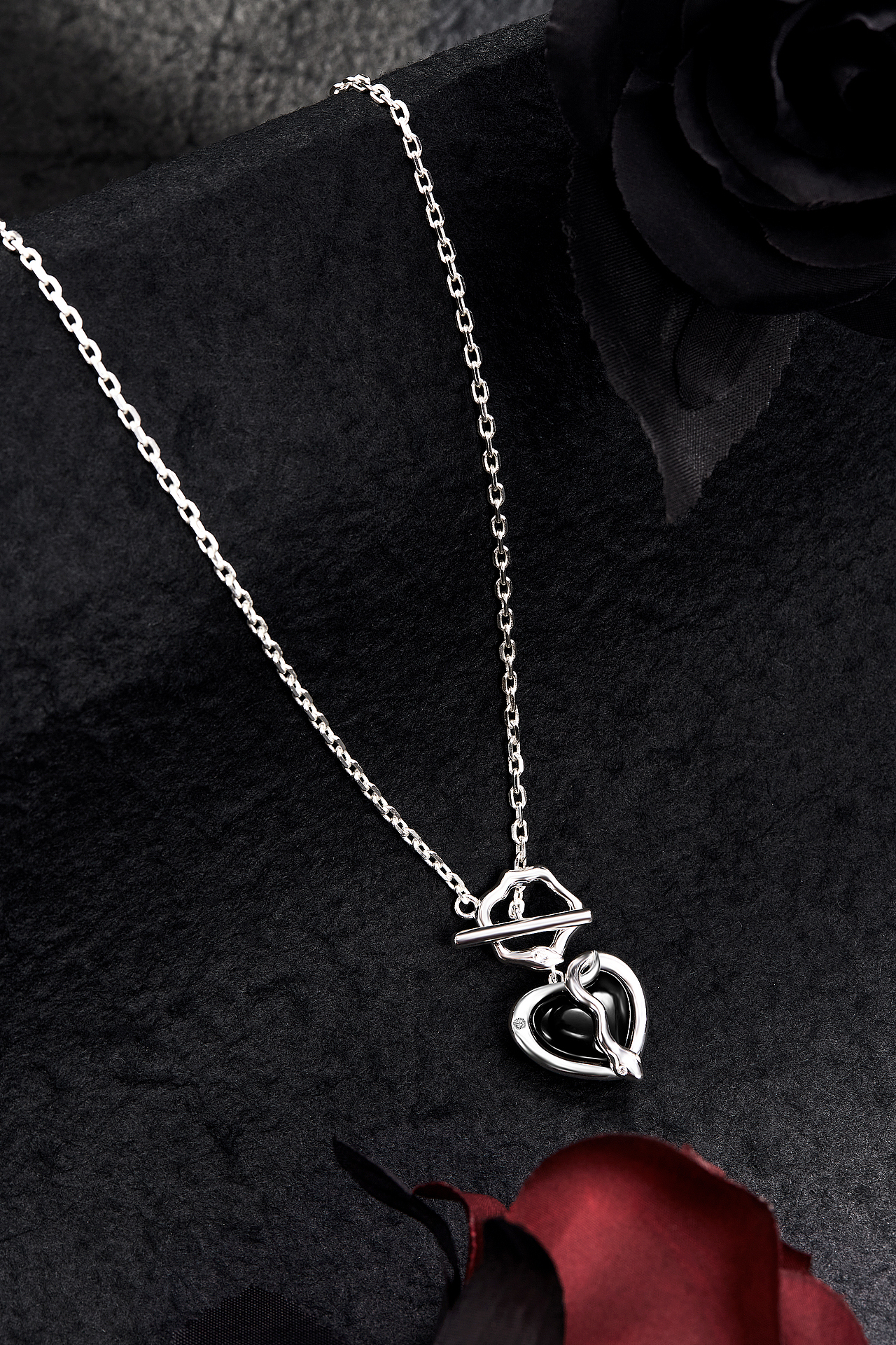 首饰场景图----黑色&珍珠|摄影|产品|GX（图ZMjQ0MDE3NTMy） - 产品摄影 - 站酷设计师GX高脚杯原创素材 - 站酷ZCOOL