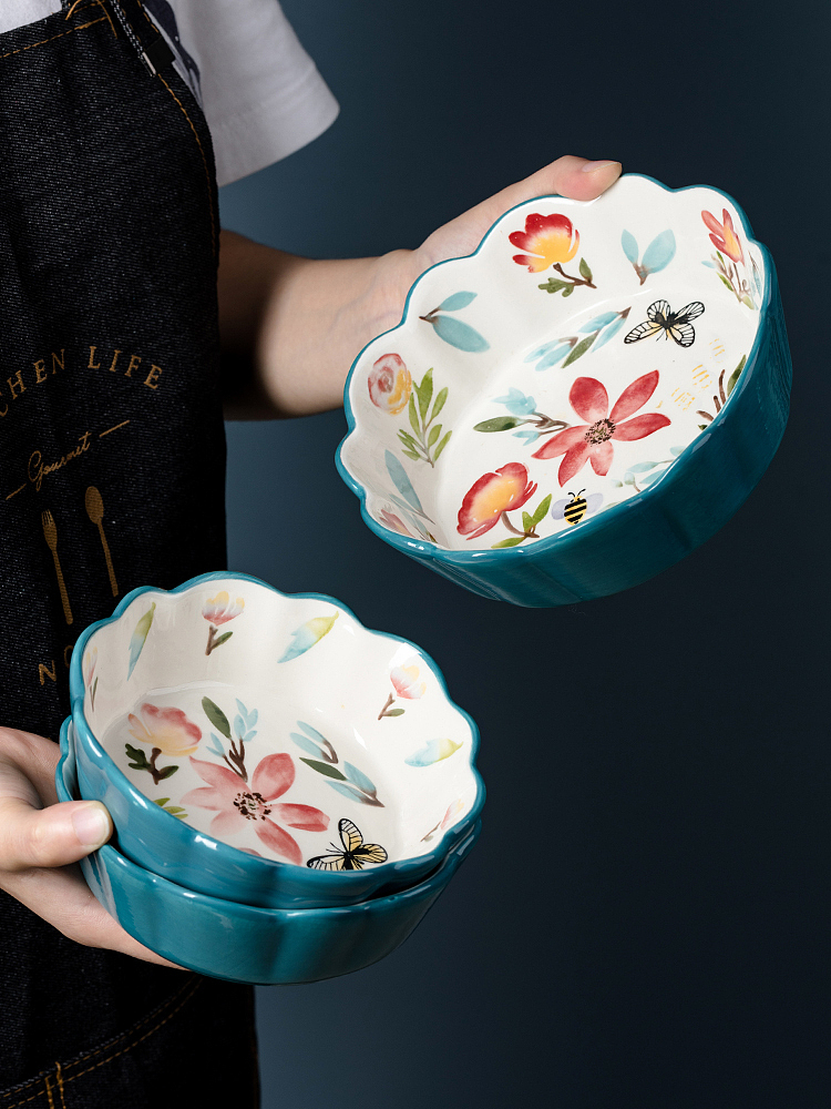 日式陶瓷碗 | 花卉波浪烤碗 餐具摄影 南京摄影（图ZMTkzMzM1MDg4） - 产品摄影 - 站酷设计师漫渡光影原创素材 - 站酷ZCOOL