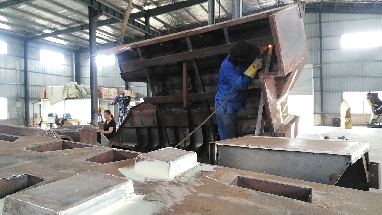 铁的传奇2018新春献礼：49平米方舟号钢铁智能模型问世（图ZMTA2NDc3Njcy） - 工艺品设计 - 站酷设计师铁的传奇原创素材 - 站酷ZCOOL