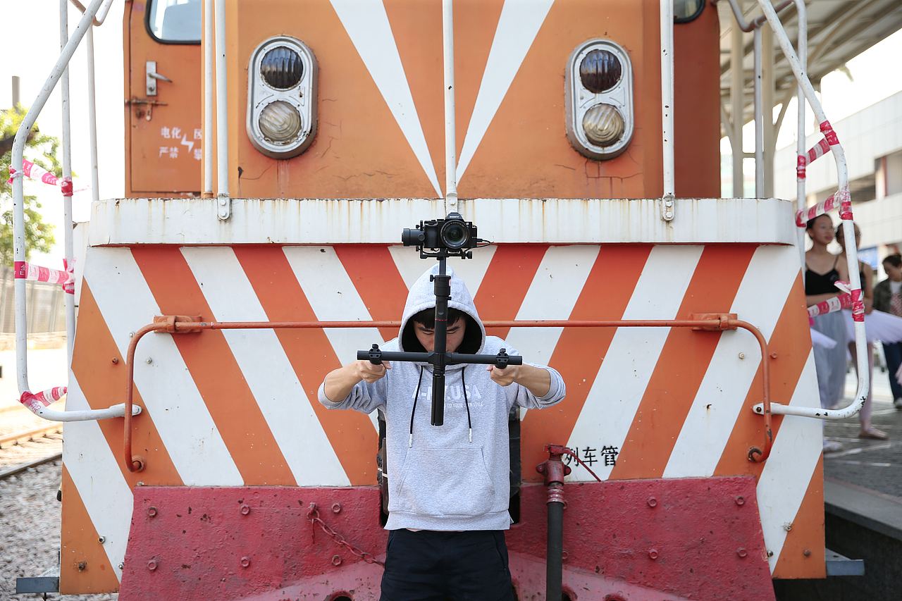 深圳草埔旧火车站影（图ZMTgwMjY1MDE2） - 人像摄影 - 站酷设计师暗夜晴空原创素材 - 站酷ZCOOL