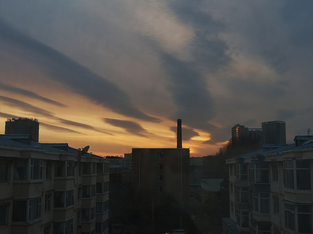 落日时/（图ZMTUyMjM1MDM2） - 风光摄影 - 站酷设计师ZhI秋原创素材 - 站酷ZCOOL