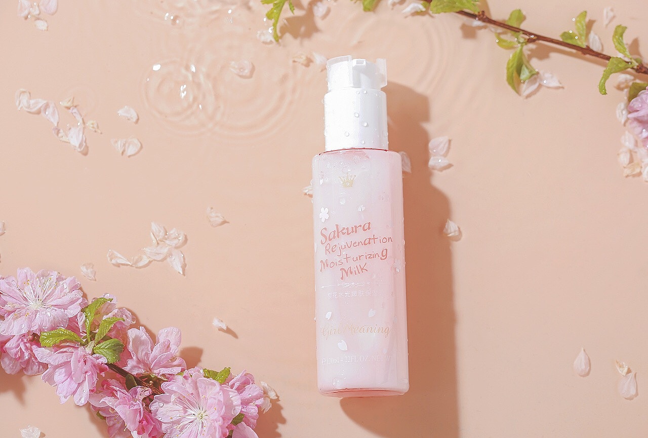 化妆品水乳套装拍摄（图ZMTU4MzE0ODcy） - 产品摄影 - 站酷设计师摄影师张志原创素材 - 站酷ZCOOL