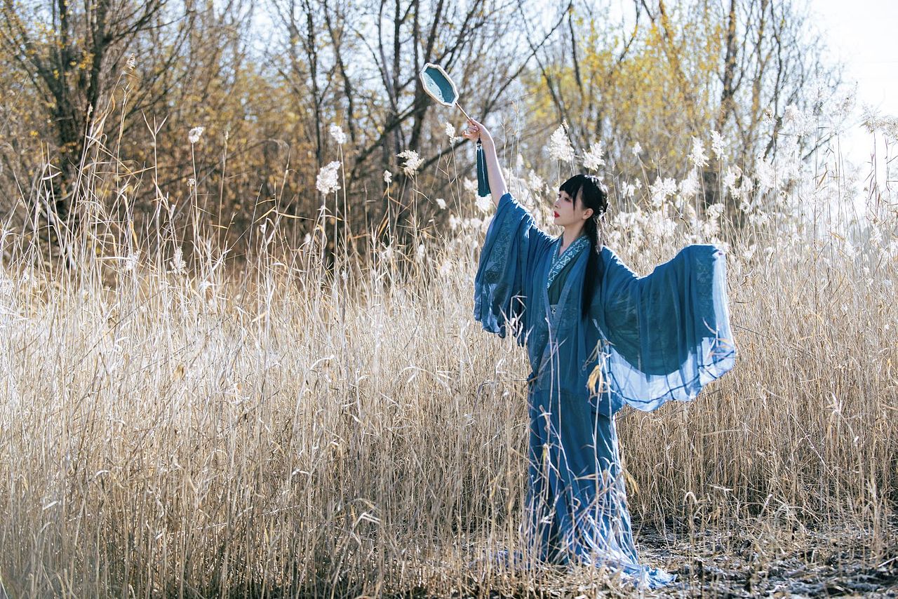 芦花深处（图ZMzU1NzUwOTg4） - 人像摄影 - 站酷设计师摄影爱好者江枫原创素材 - 站酷ZCOOL