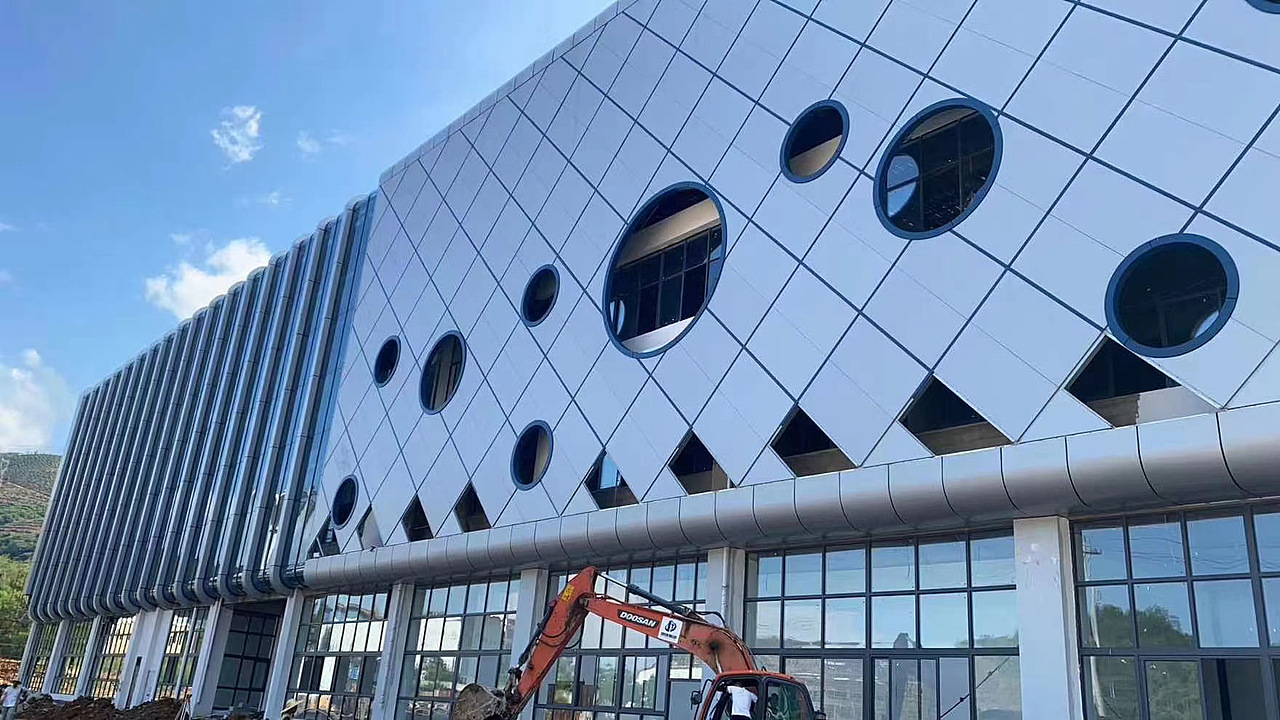 林田体育馆 | 铝单板的呈现