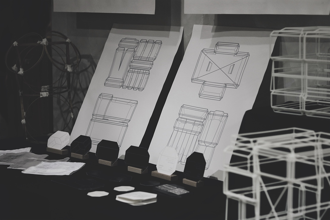 花灯实验体-花灯字体再创作（图ZMjEzMzU4NDM2） - 字体/字形 - 站酷设计师一土白石原创素材 - 站酷ZCOOL