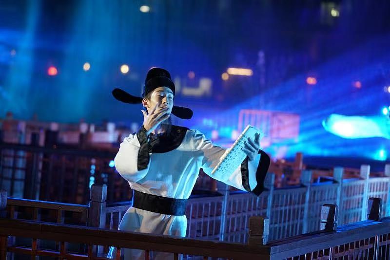 2019昆山周庄中秋灯会开幕（图ZMTc2Nzg1OTY4） - 人像摄影 - 站酷设计师小小兵之兵原创素材 - 站酷ZCOOL