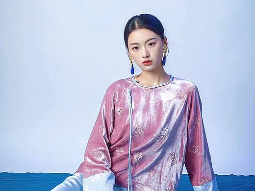 清冷系女模（個人主頁-ZNzAxNzI4Njg=） - 其他服裝 - 站酷設計師動呲噠呲原創(chuàng)素材 - 站酷ZCOOL