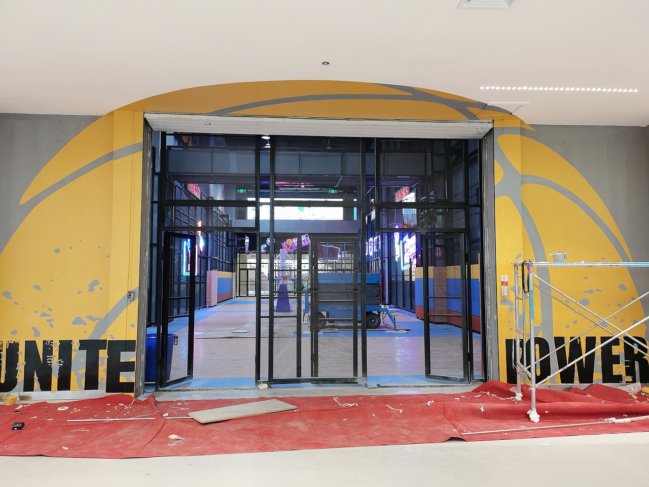 商场装饰配图（图ZMjYxNzEwMDM2） - 新锐潮流插画 - 站酷设计师三三彩绘原创素材 - 站酷ZCOOL