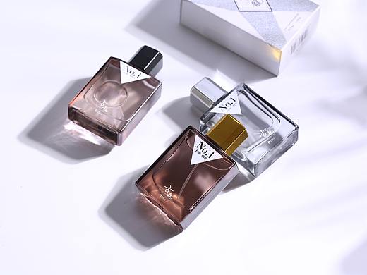 香水（个人主页-ZNDM4NjUzNjg=） - 生活用品 - 站酷设计师Z47653379原创素材 - 站酷ZCOOL