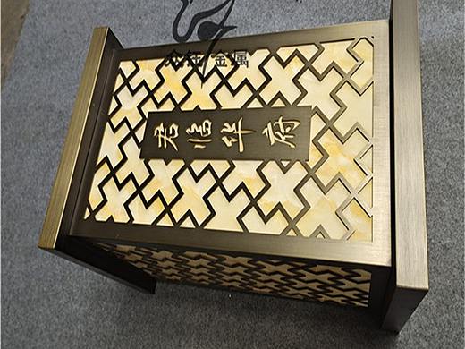 私人别墅不锈钢灯箱加工来图众钰定制