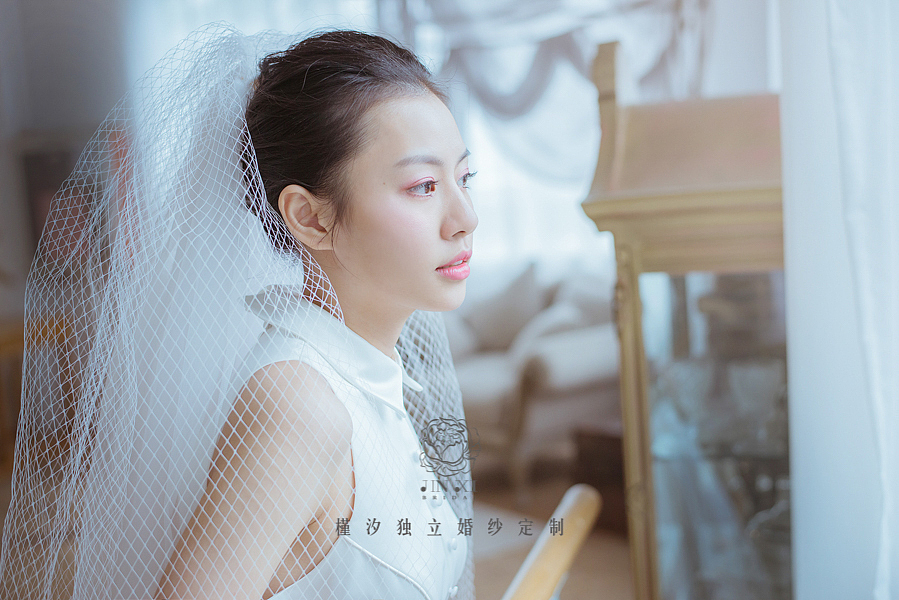 槿夕独立婚纱JINNCY设计单品:小赫本
