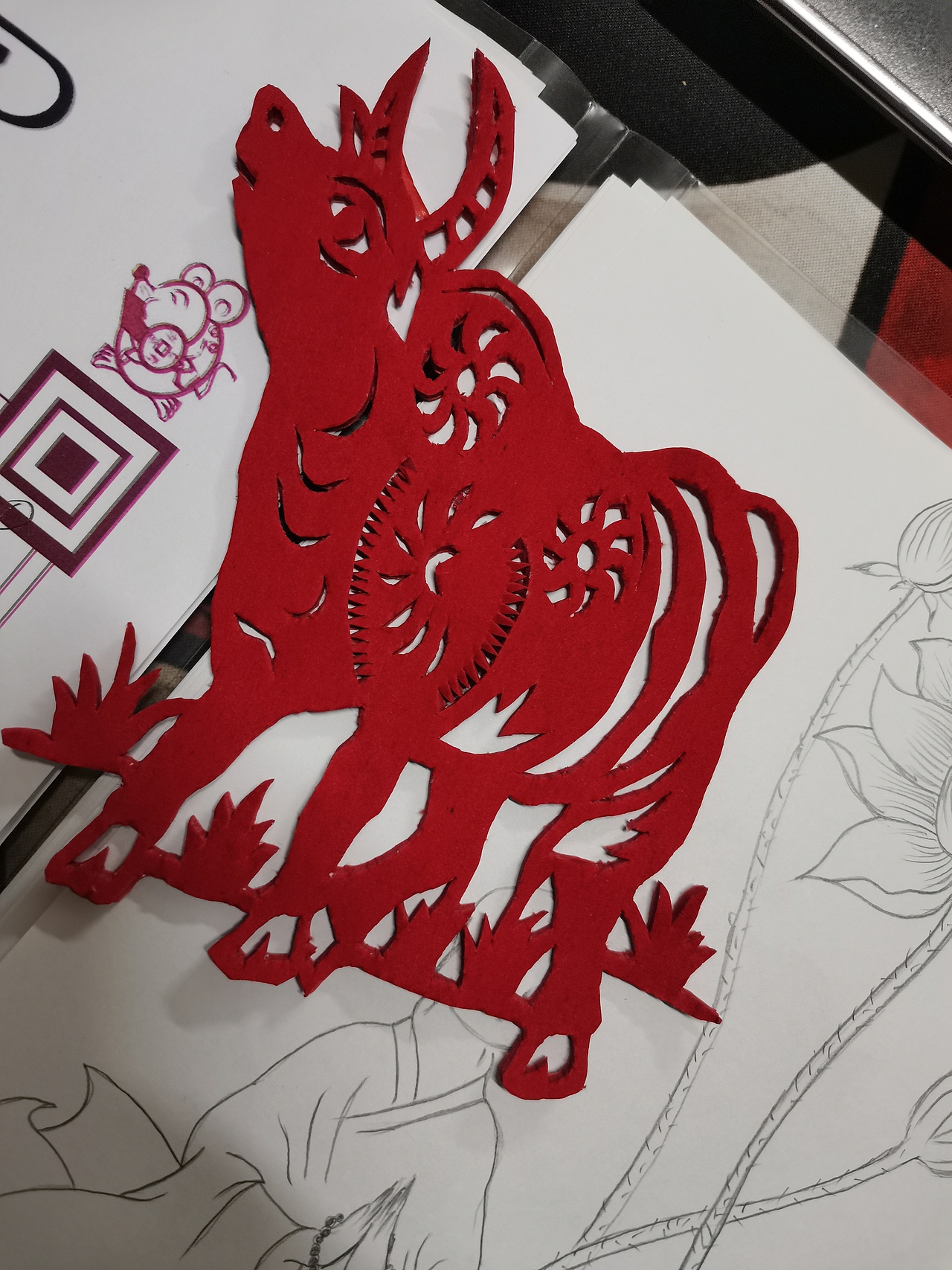 生肖剪纸作品（图ZMjQ5OTI0NDQ4） - 其他手工艺 - 站酷设计师云梦鹰城剪纸原创素材 - 站酷ZCOOL