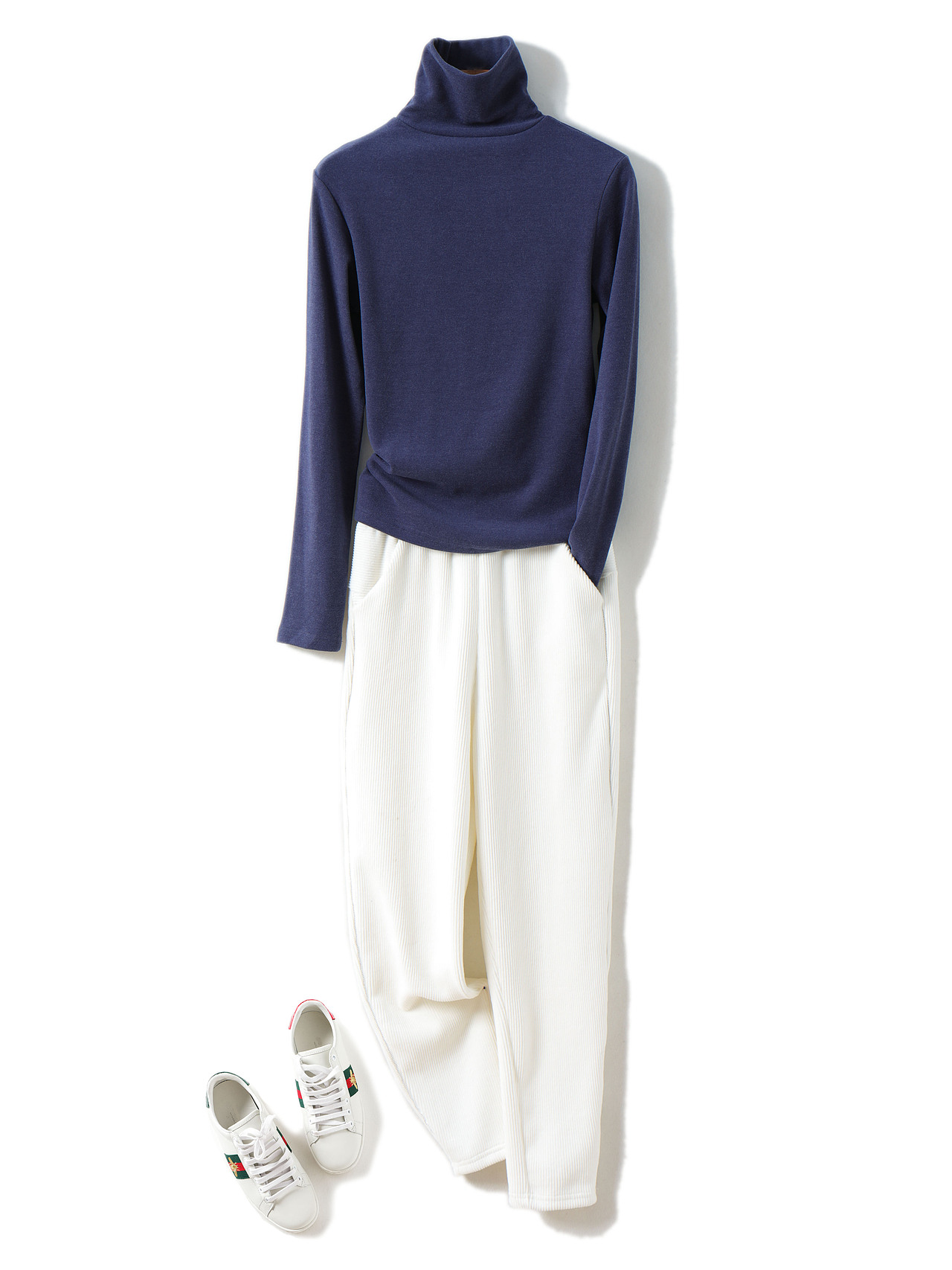 服装静物拍摄#戎美#服装#挂拍#白底