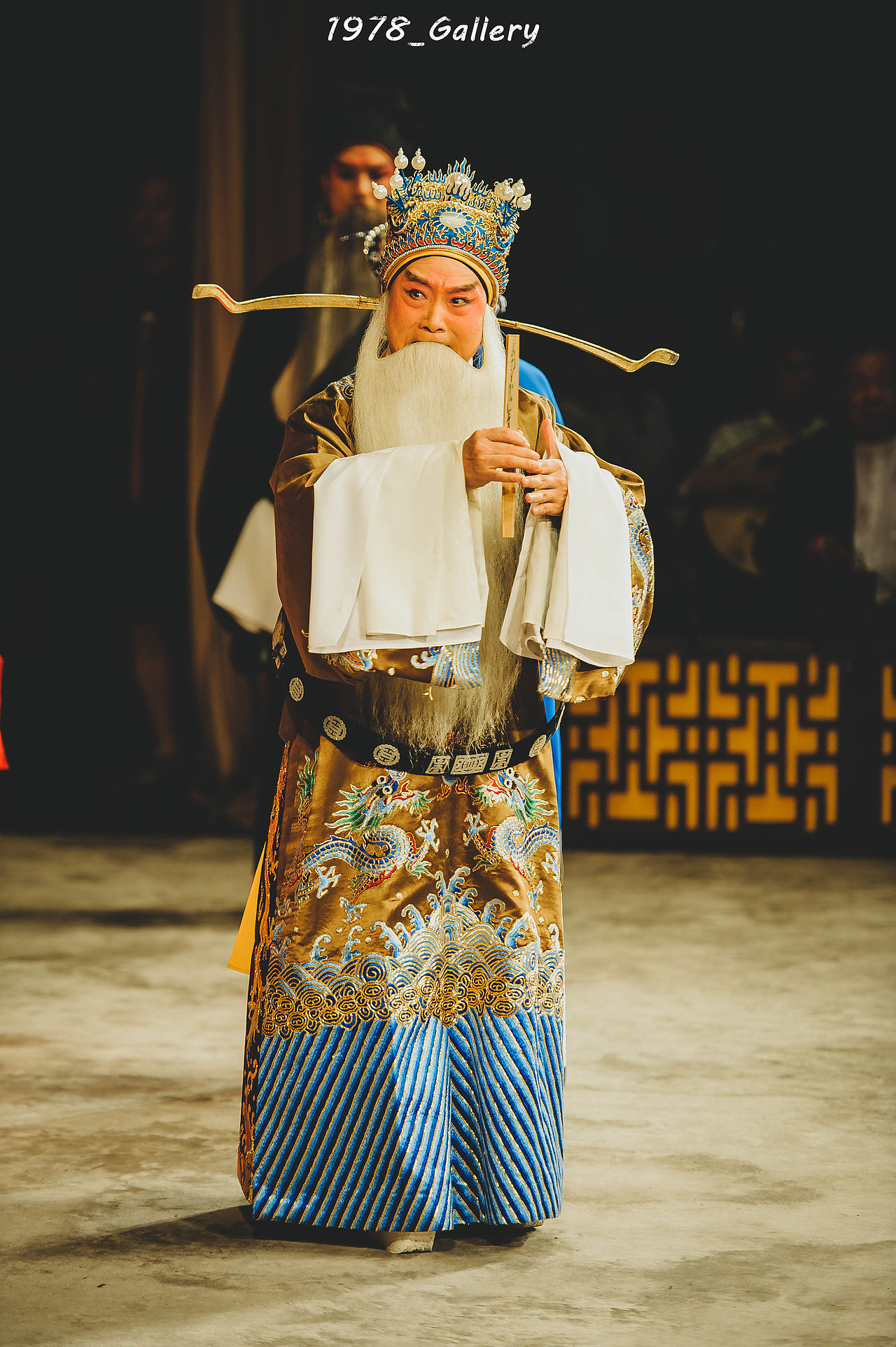 京剧铡美案薛亚萍金锡华陈少云安平