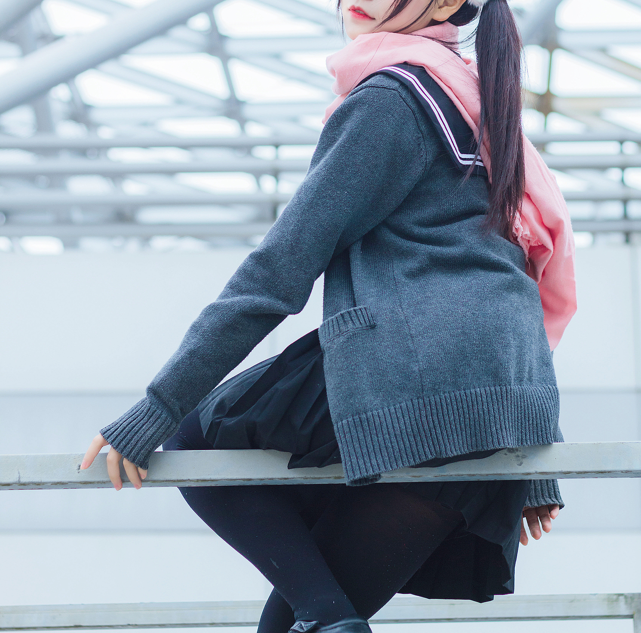 冬季枪手jk（图ZMTMyNjM1MjM2） - 人像摄影 - 站酷设计师二毛大帅比原创素材 - 站酷ZCOOL