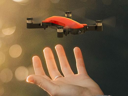 無人機展會海報（個人主頁-ZNDU5OTY0NjA=） - 海報 - 站酷設(shè)計師ShannaPeng原創(chuàng)素材 - 站酷ZCOOL