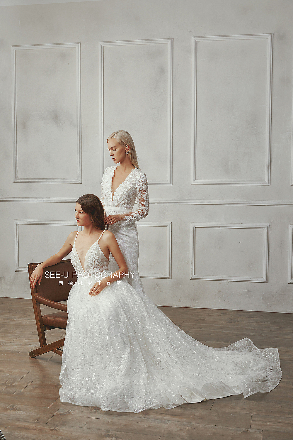 复古风婚纱礼服画册拍摄