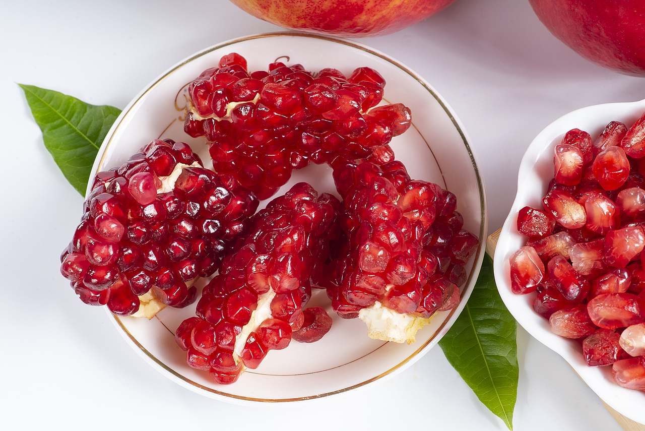 软籽石榴 | 影动视觉（图ZMjY3Njk5NTY4） - 产品摄影 - 站酷设计师影动视觉原创素材 - 站酷ZCOOL