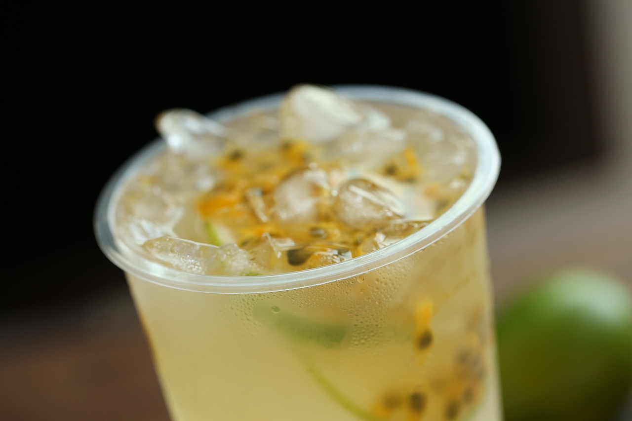 奶茶杯（图ZMjAyMTEzODgw） - 产品摄影 - 站酷设计师PeterParkerPeng原创素材 - 站酷ZCOOL