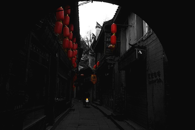 黑白撞上色彩（圖ZNDI2NjUxNTY=） - 風(fēng)光攝影 - 站酷設(shè)計(jì)師程沒勁原創(chuàng)素材 - 站酷ZCOOL