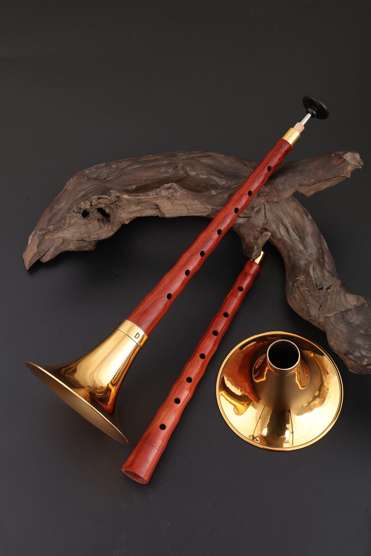 乐器_唢呐|摄影|产品摄影|supcino7 - 原创作品 - 站酷 (zcool)