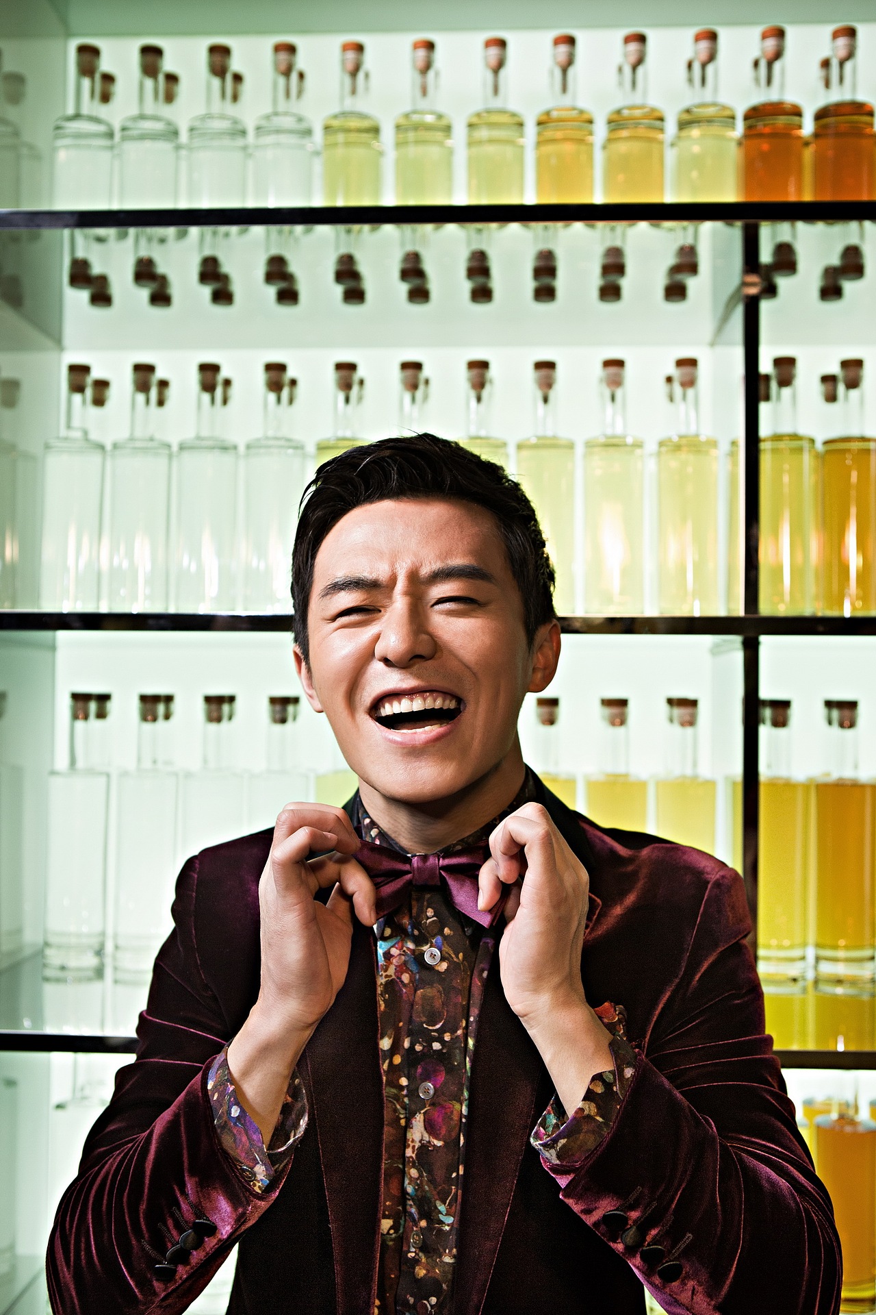 任东时尚商业修图之杂志（图ZMTMwMTEzNDQ=） - 修图/后期 - 站酷设计师摄影师RenDong原创素材 - 站酷ZCOOL