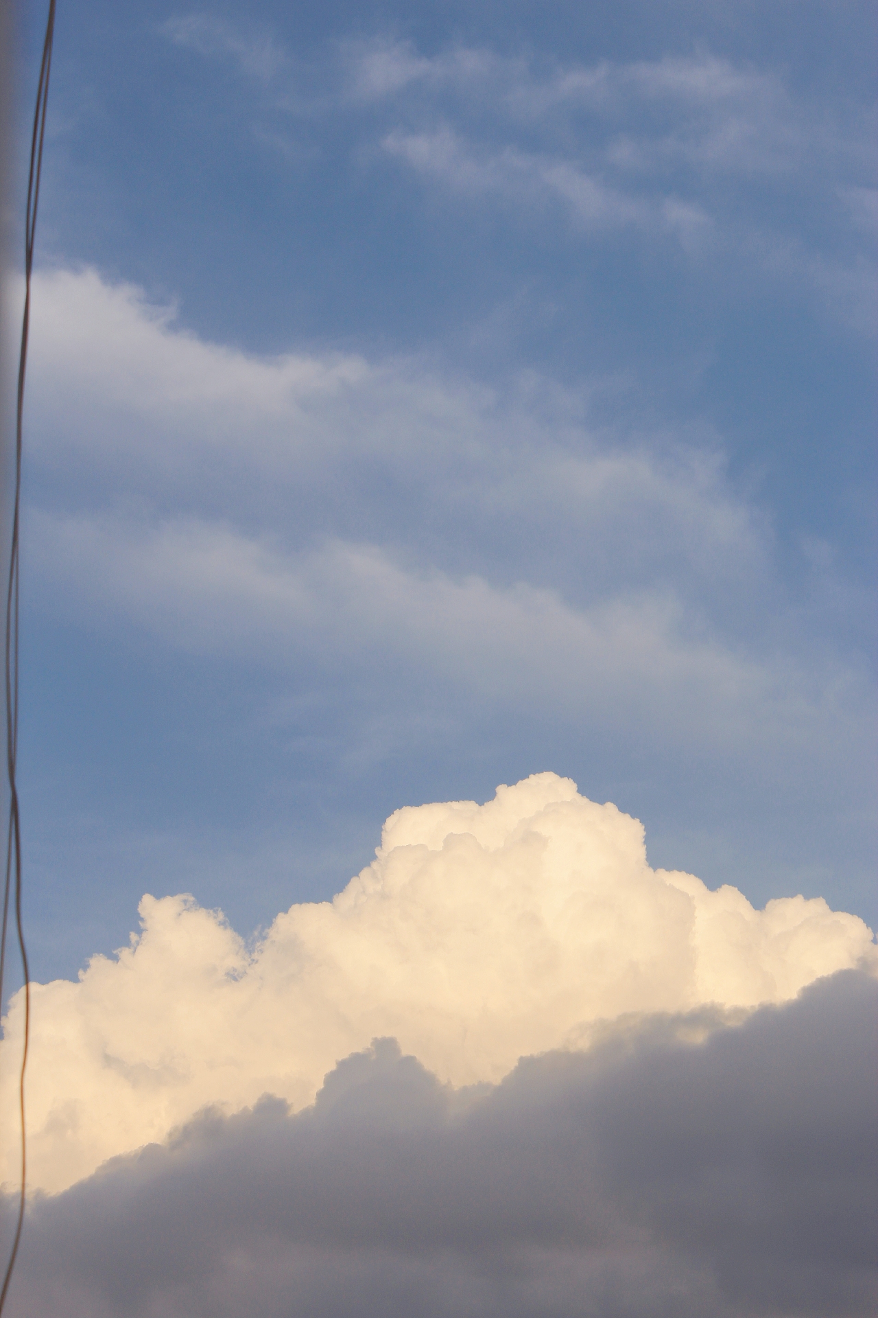 云是天空的一封信