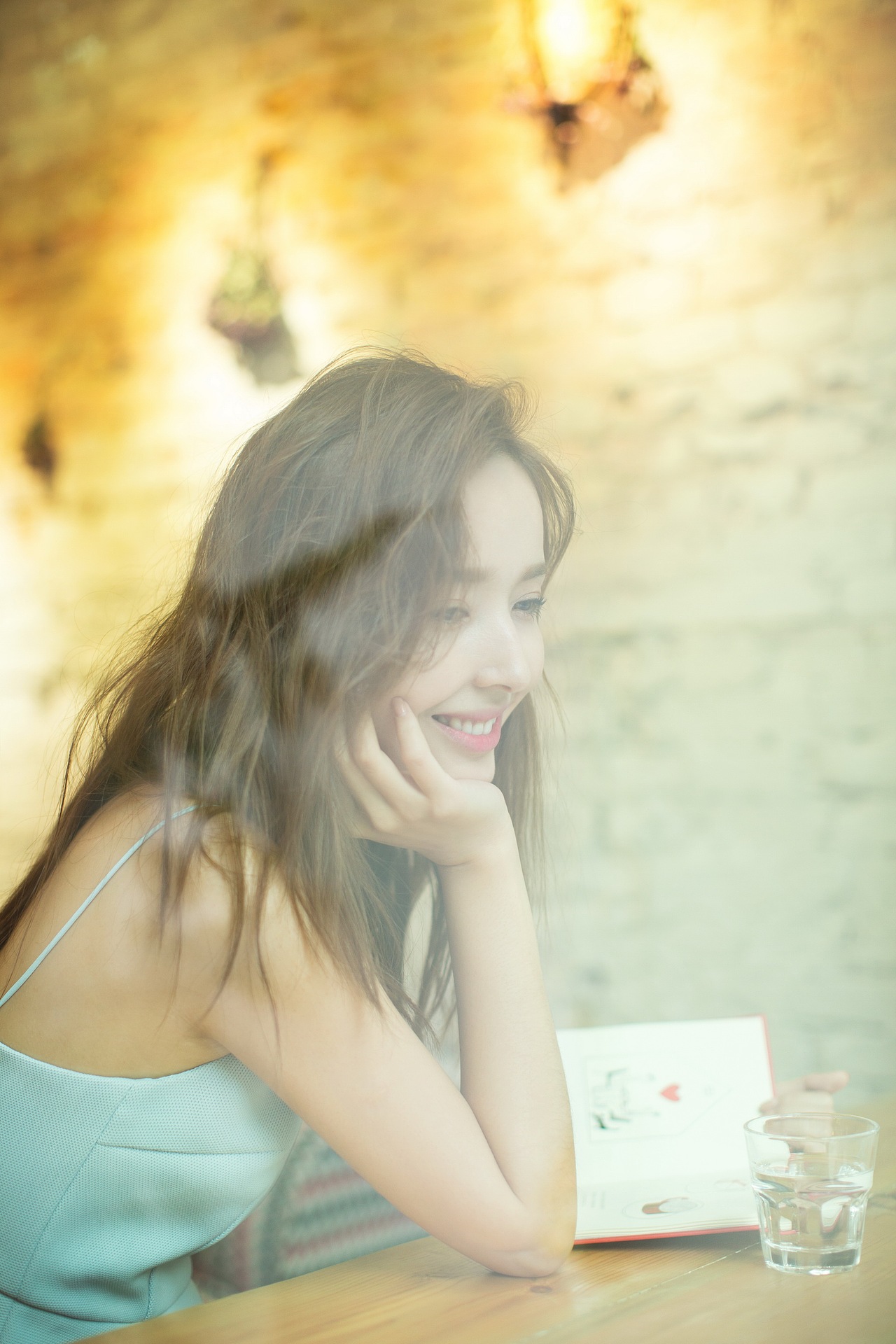 随拍写真集（图ZNzcxNzczOTY=） - 人像摄影 - 站酷设计师黄佳原创素材 - 站酷ZCOOL