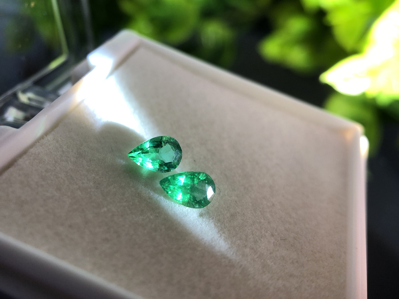 祖母綠攝影（圖ZMTE3MTkwOTM2） - 產(chǎn)品攝影 - 站酷設(shè)計師Gavinskywalker原創(chuàng)素材 - 站酷ZCOOL