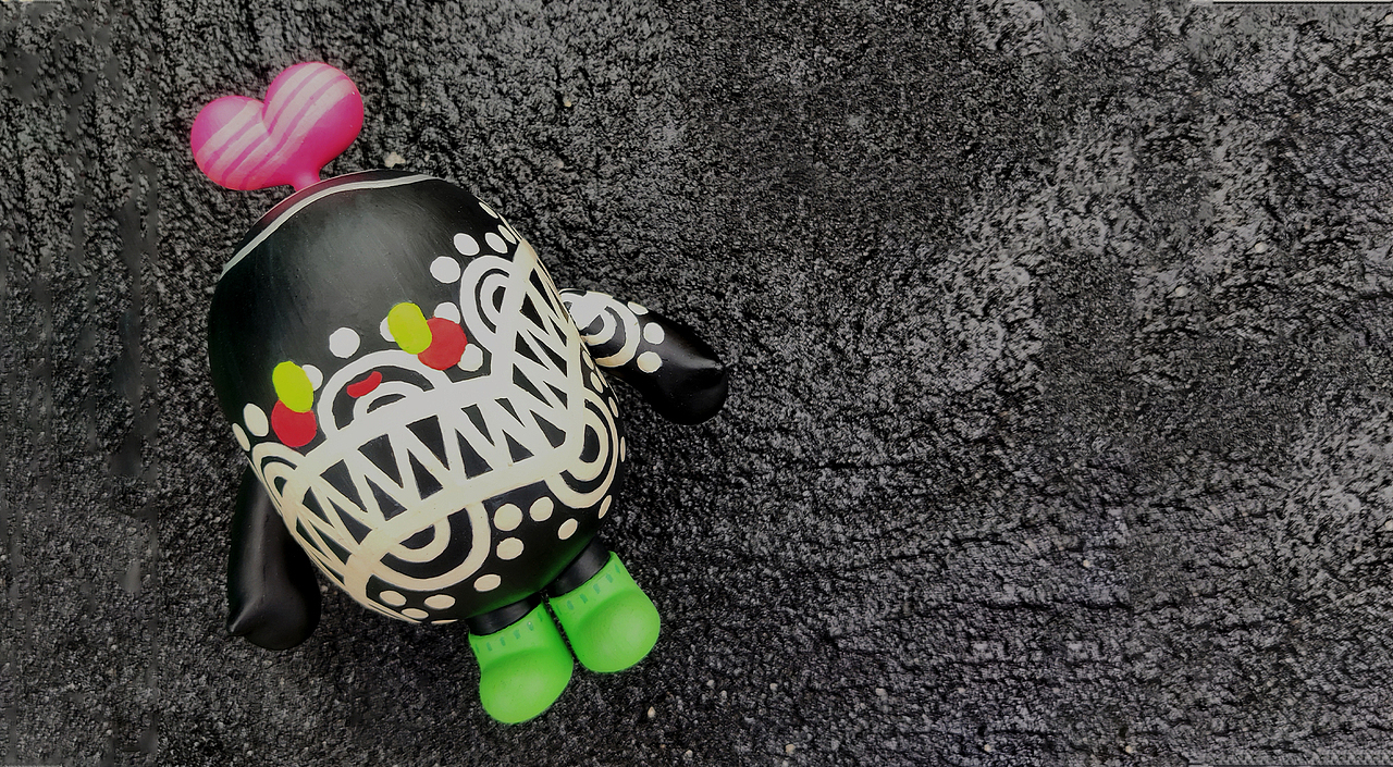 阿里巴巴公益爱豆 | 心灵豆实体涂装（图ZMzM5OTg3MDY0） - IP形象 - 站酷设计师ZHYUYI沐柳然原创素材 - 站酷ZCOOL