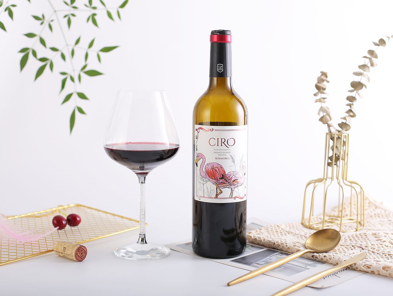 红酒拍摄广告摄影静物拍摄详情设计电商拍摄产品拍照（图ZMjY0MDMyNzMy） - 产品摄影 - 站酷设计师零晨视觉摄影原创素材 - 站酷ZCOOL