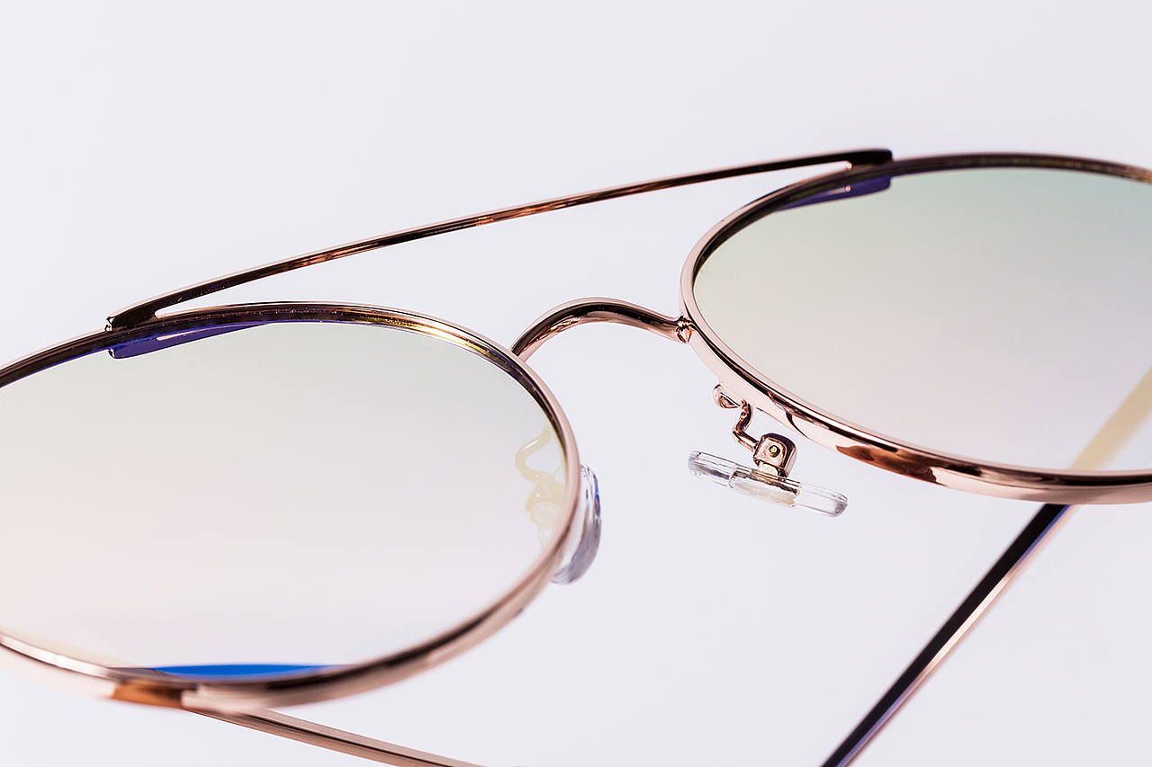 眼鏡拍攝（圖ZOTE0MjI2NzI=） - 產(chǎn)品攝影 - 站酷設(shè)計(jì)師錢文卓Walden原創(chuàng)素材 - 站酷ZCOOL