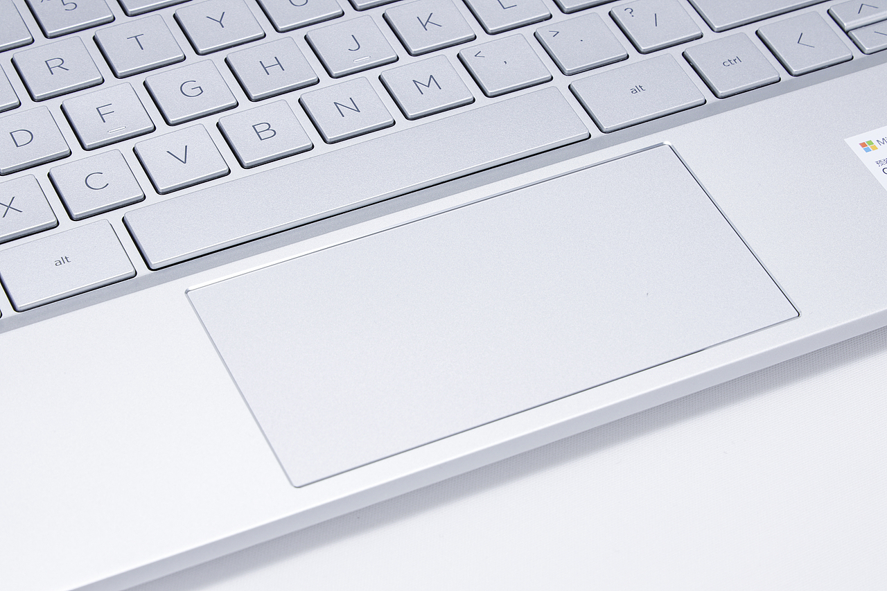 惠普HP ENVY 13 轻薄本 笔记本（图ZMTc4NTQ4ODc2） - 产品摄影 - 站酷设计师会拍照的贝斯手原创素材 - 站酷ZCOOL