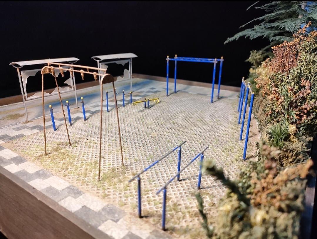 侄女的游乐园微缩模型