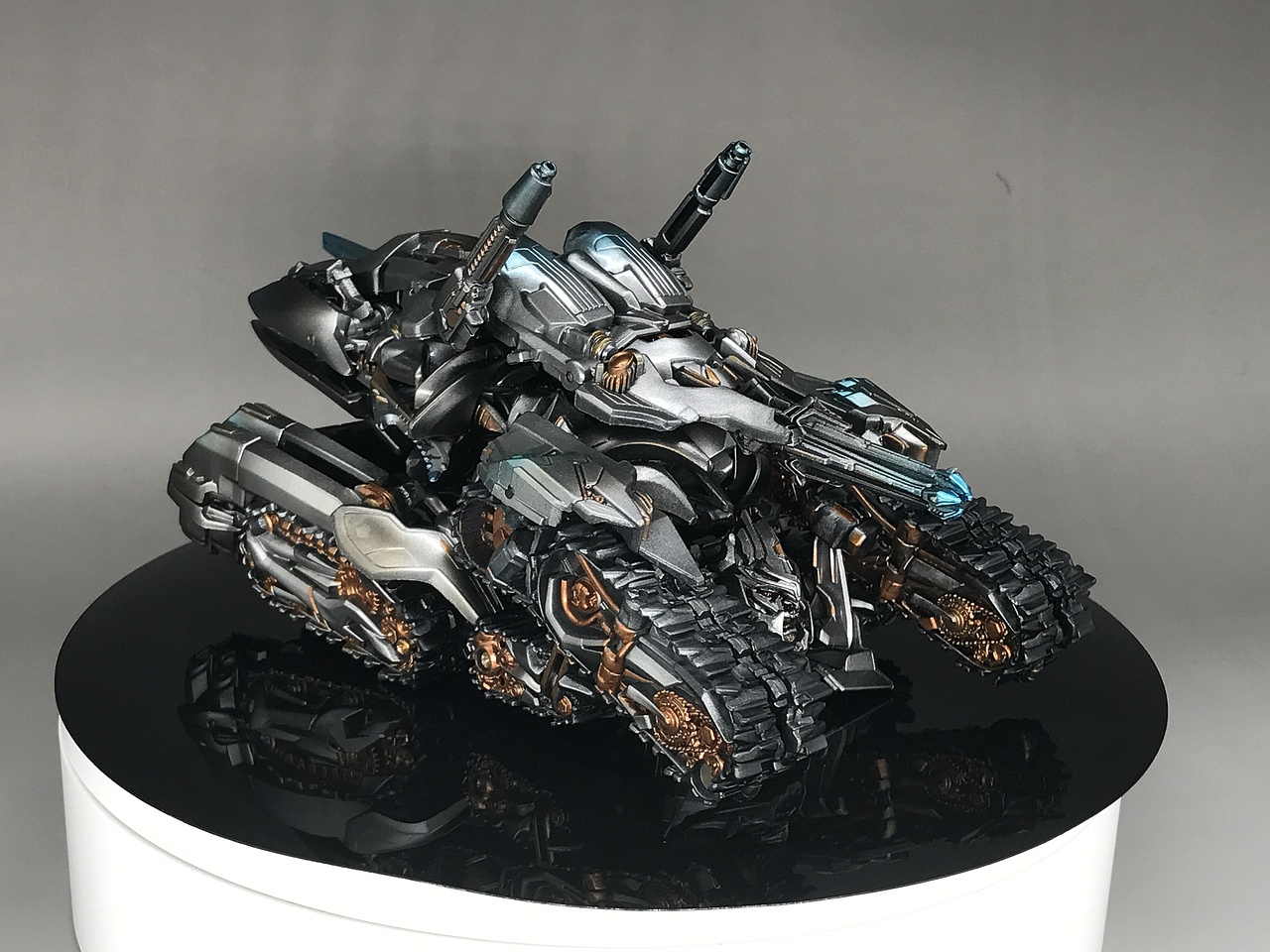 变形金刚坦克威震天重涂