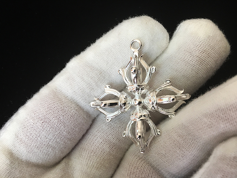 十字金刚杵吊坠