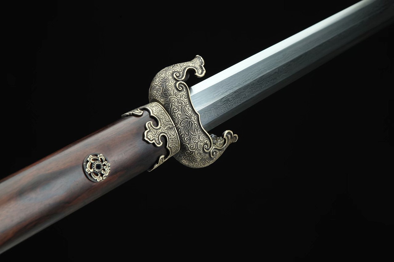 双手长剑八宝莲花浮雕牡丹和风堂美术刀剑