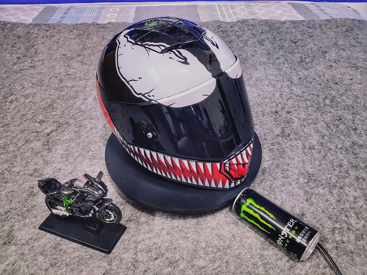 taohinls2ff390毒液一代头盔彩绘个性涂装