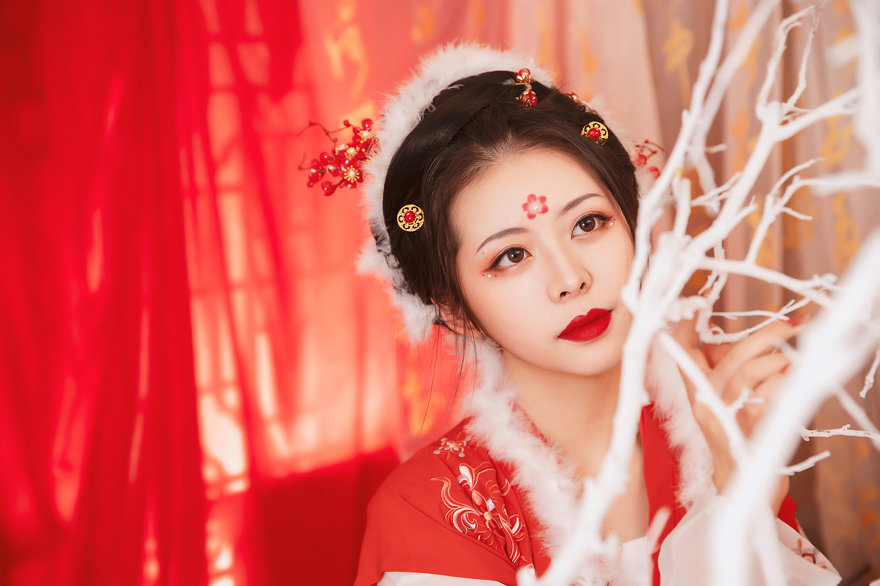 分享收藏致小艾琳云想古风人像摄影65添加表情喜欢ta的作品吗?