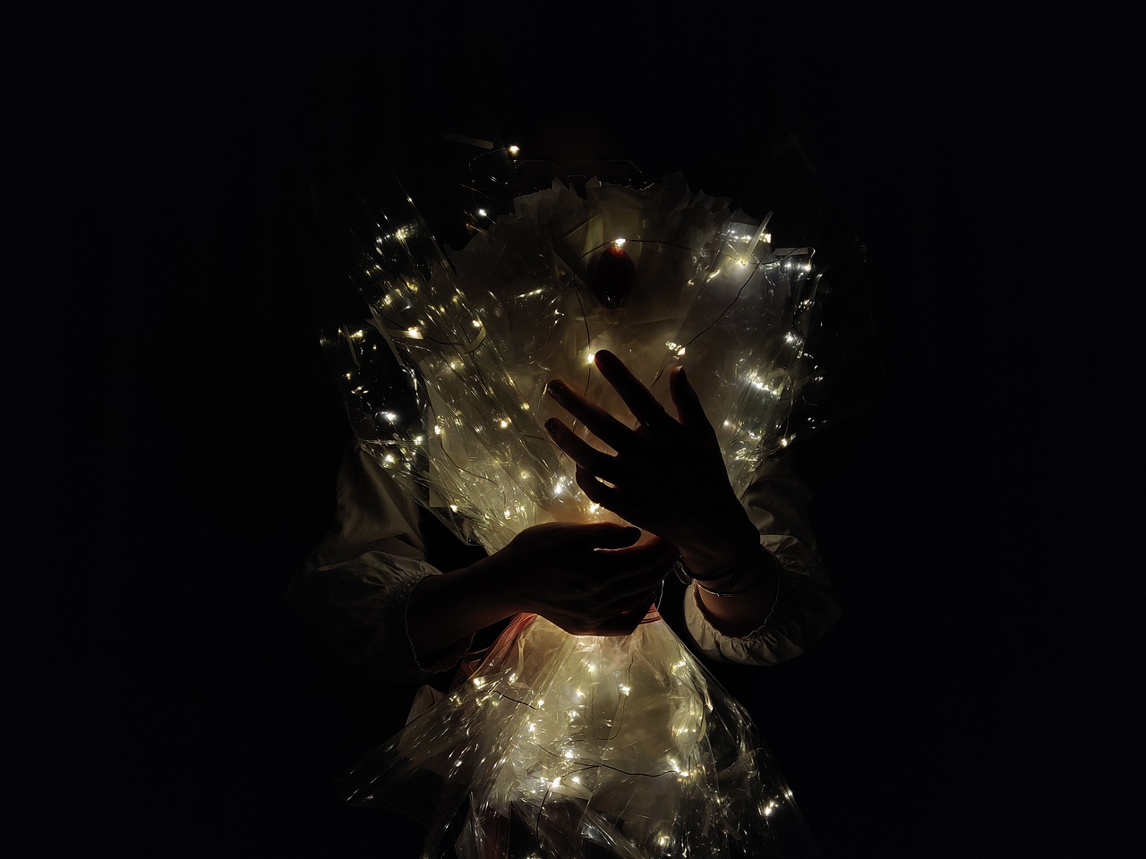 是那個(gè)情人節(jié)?。▓DZMjQyODMwMDA4） - 人文/紀(jì)實(shí)攝影 - 站酷設(shè)計(jì)師嗯呢哦吧原創(chuàng)素材 - 站酷ZCOOL