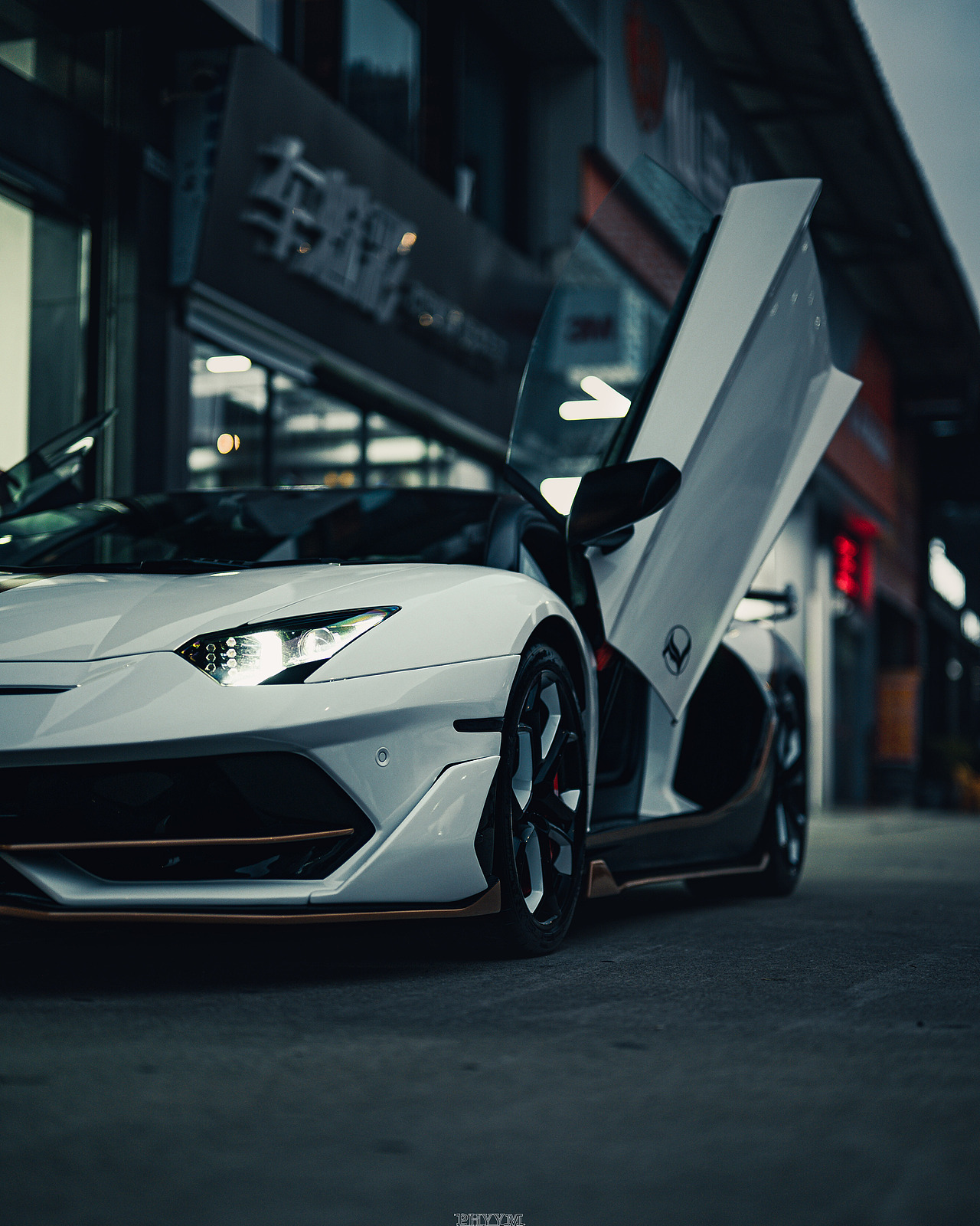 汽车摄影 意大利蛮牛