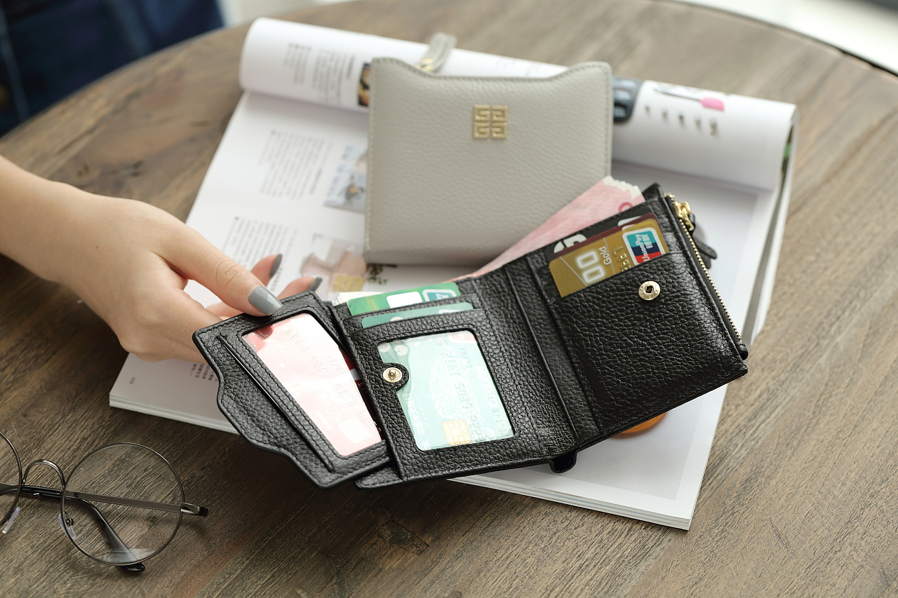 淘宝天猫手包钱包零钱包桌拍案例展示