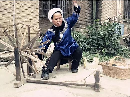 非遗印象丨针尖上的活化石——马尾绣