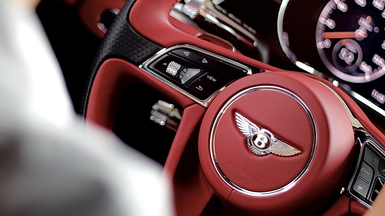 賓利試駕 隨手拍（图ZMjIyNTc5MzAw） - 人文/纪实摄影 - 站酷设计师冚唪唥要开心原创素材 - 站酷ZCOOL