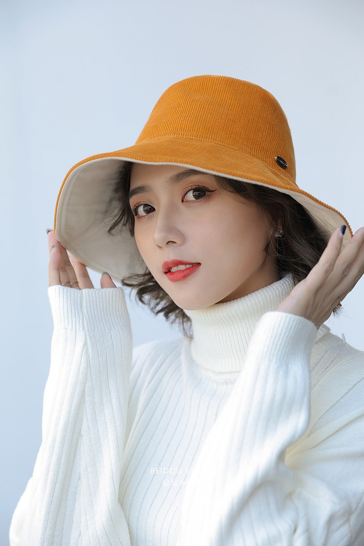 帽子拍摄 渔夫帽针织帽棒球帽贝雷帽拍摄鸭舌模特拍摄