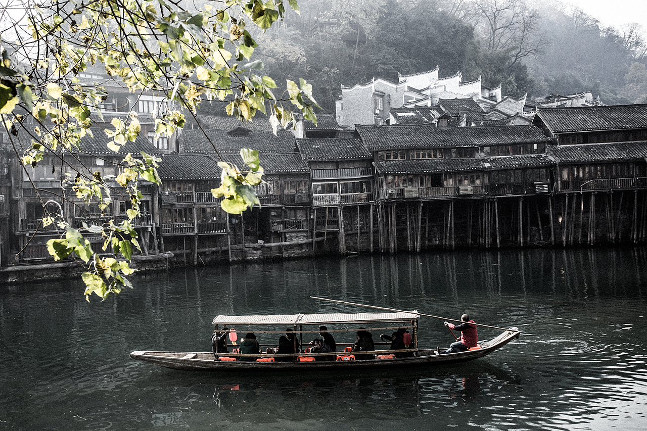 忆—凤凰古城（图ZMTAzOTMzNzc2） - 风光摄影 - 站酷设计师十月Me原创素材 - 站酷ZCOOL