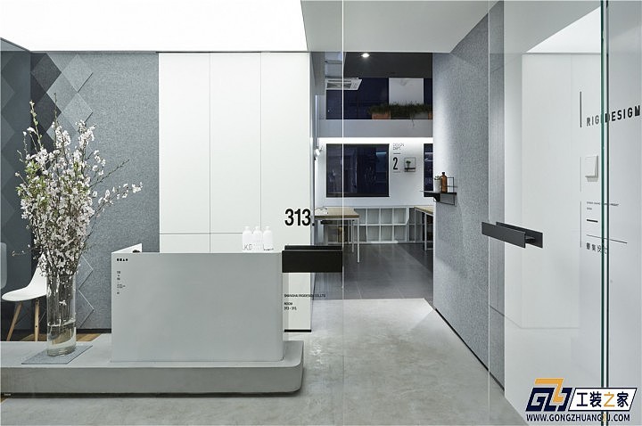 西安金融公司办公室装修设计图