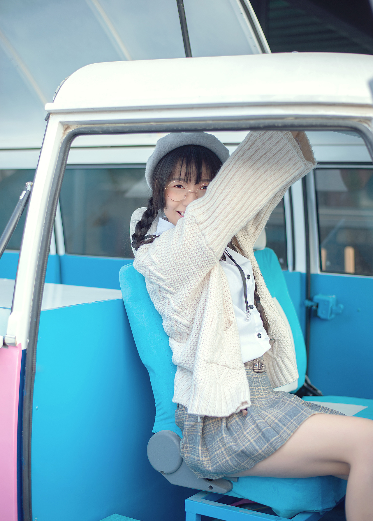 嘟嘟嘟,马上发车,没上车的乘客赶紧上车