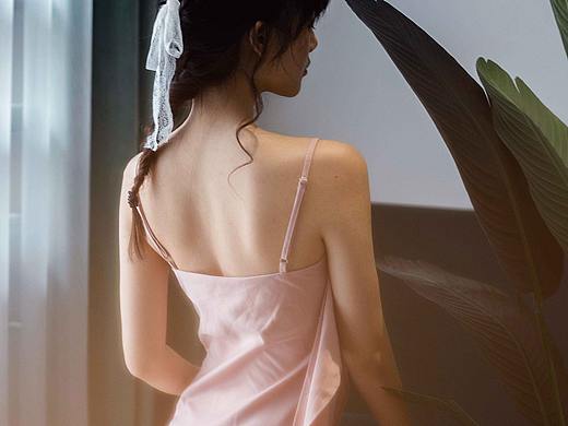 我是你内心深处那道光的俘虏